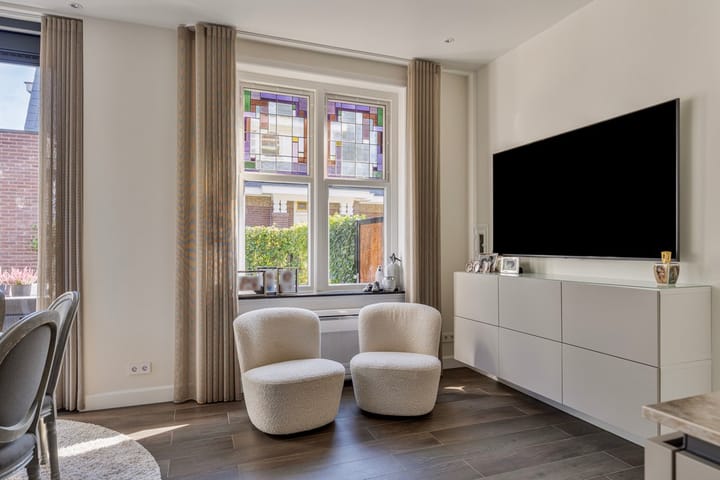 Foto 24 van Elzentlaan 15