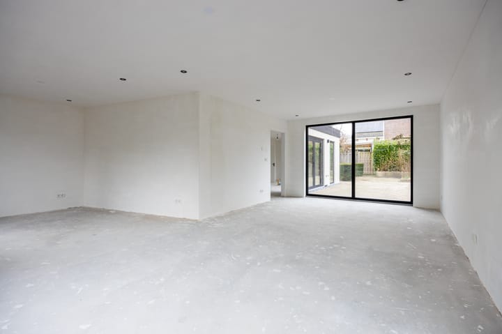 Photo 12 of van der Zijpedreef 9