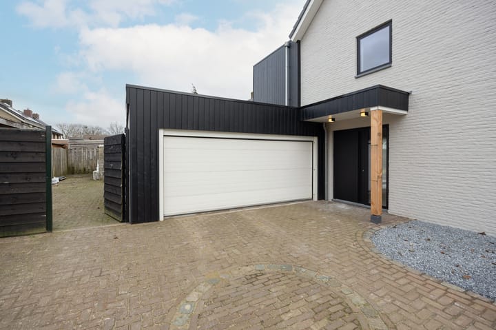 Photo 43 of van der Zijpedreef 9