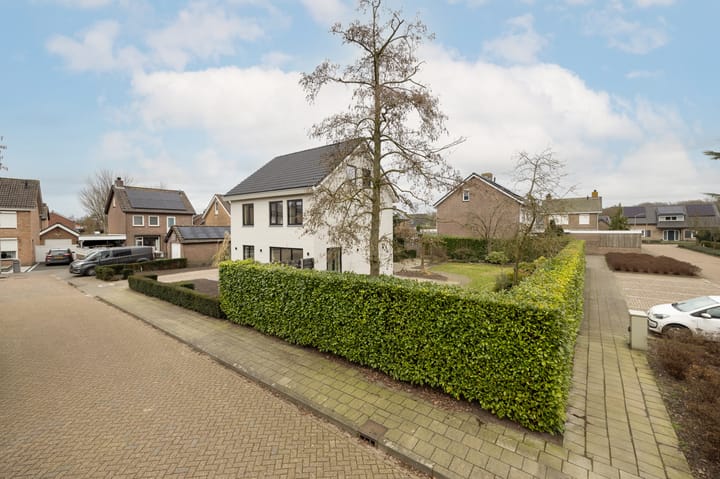 Photo 45 of van der Zijpedreef 9