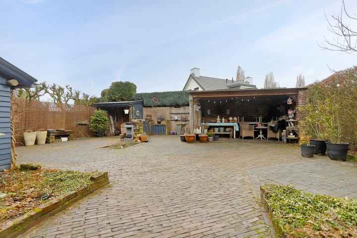 Foto 61 van Baarloseweg 31