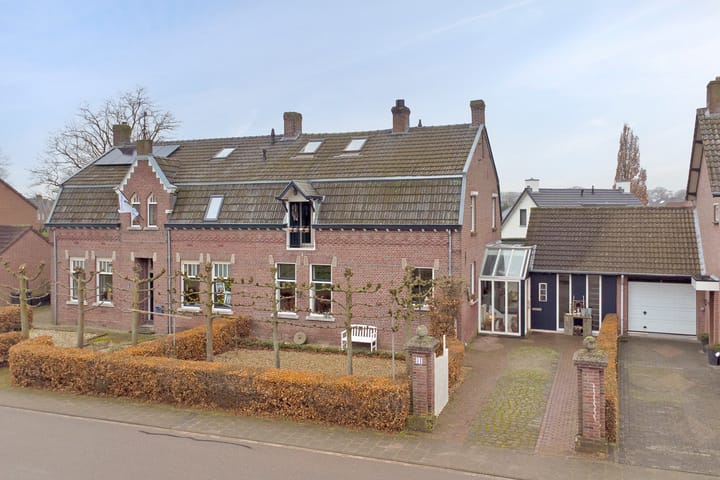 Foto 63 van Baarloseweg 31