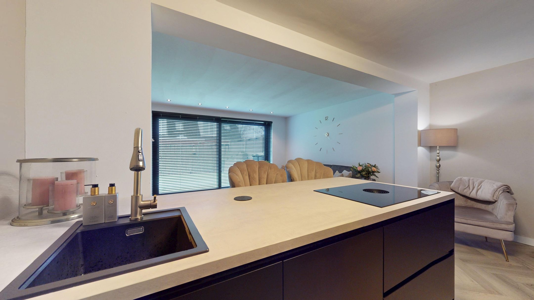 Foto 18 van Herderstasje 4