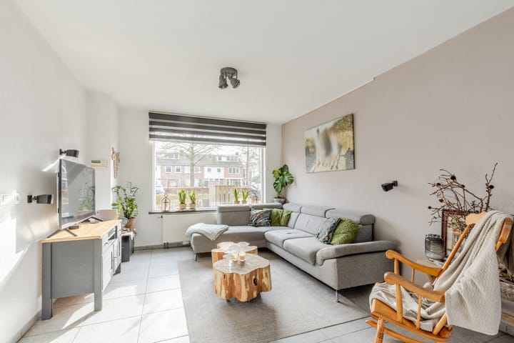 Foto 2 van Raamweg 44