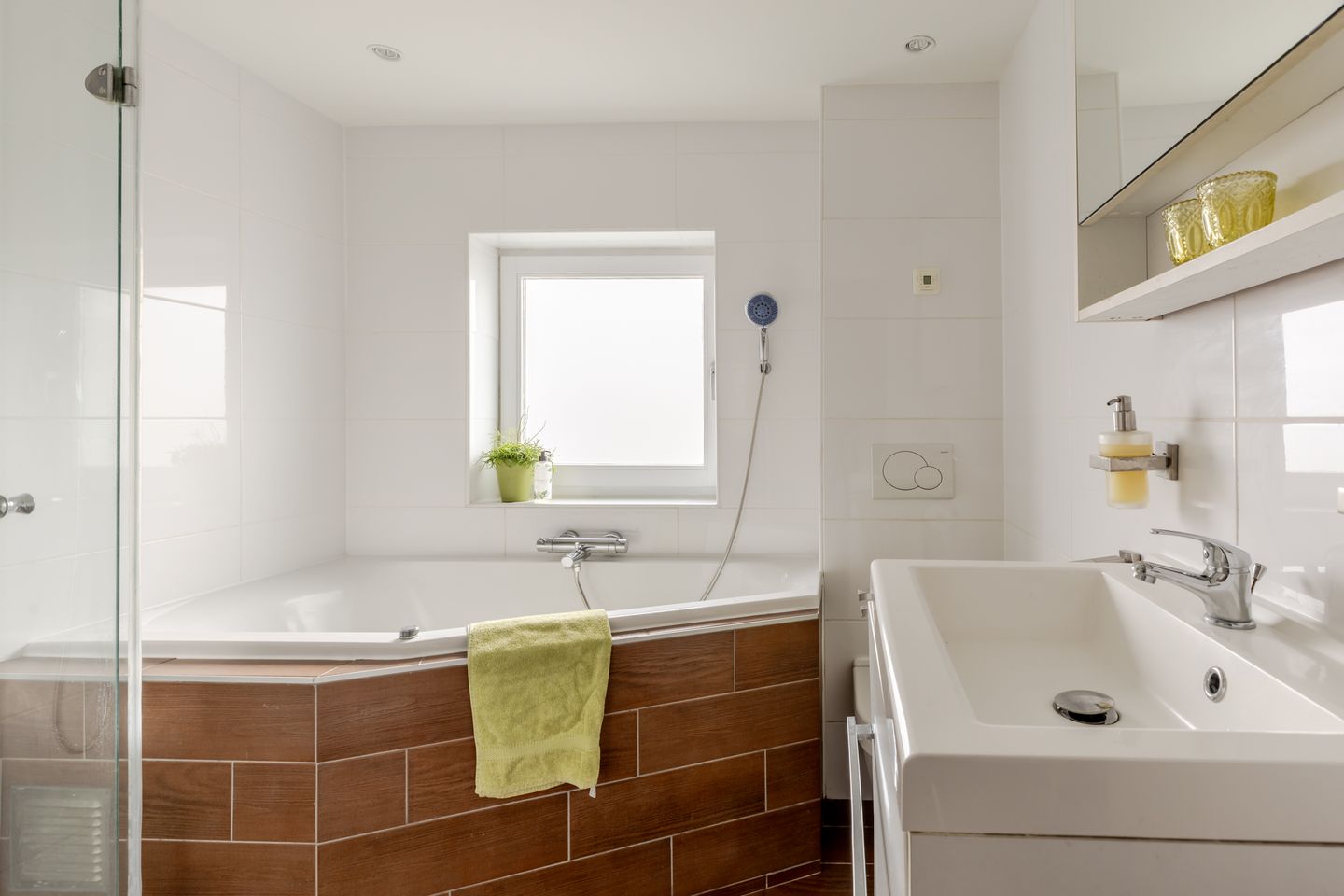 Foto 20 van Raamweg 44