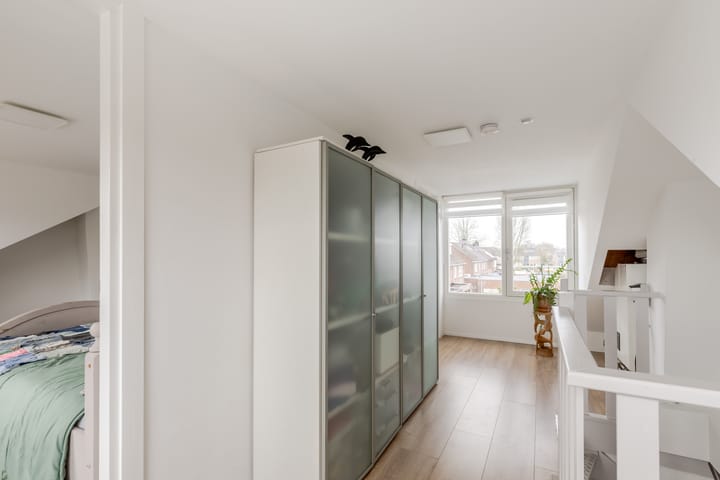 Foto 28 van Raamweg 44