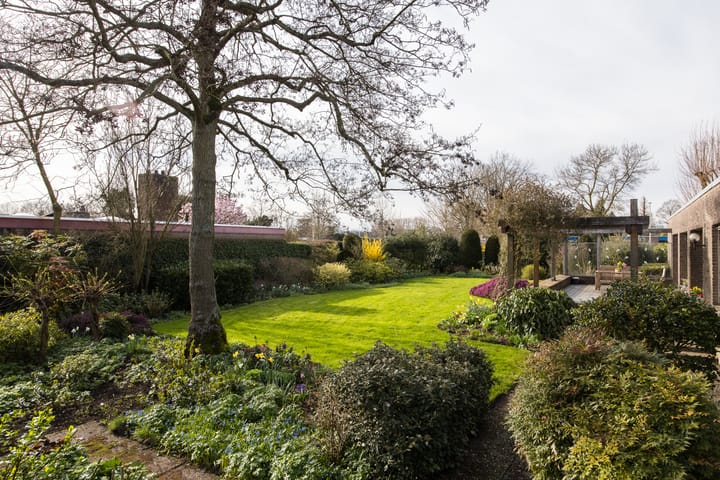 Foto 15 van Caesarlaan 1