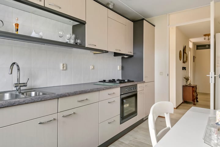 Foto 8 van Windstilte 212