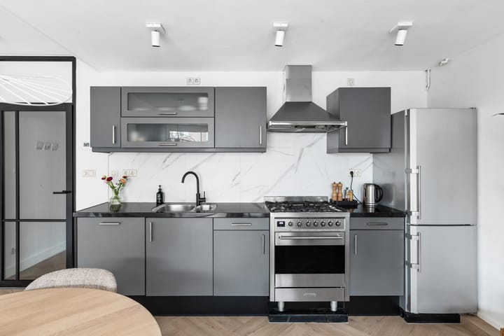 Photo 10 of Kerkstraat 64