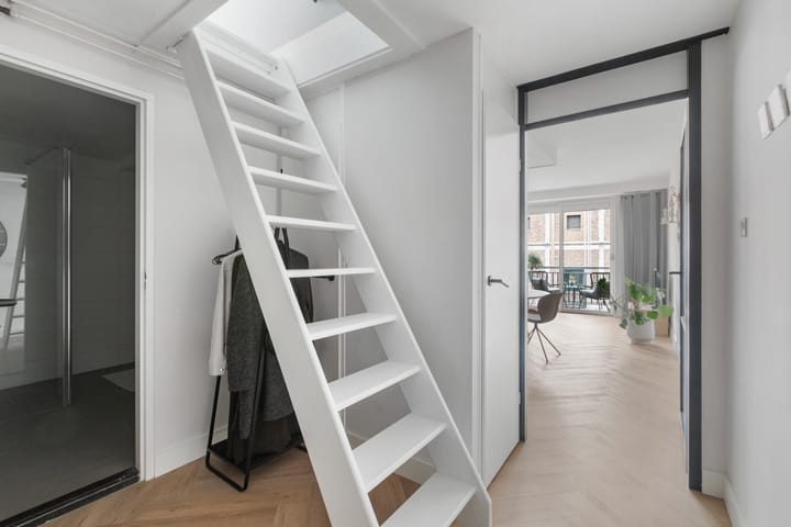 Photo 24 of Kerkstraat 64