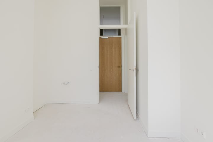 Foto 22 van Jan Luijkenstraat 23-B