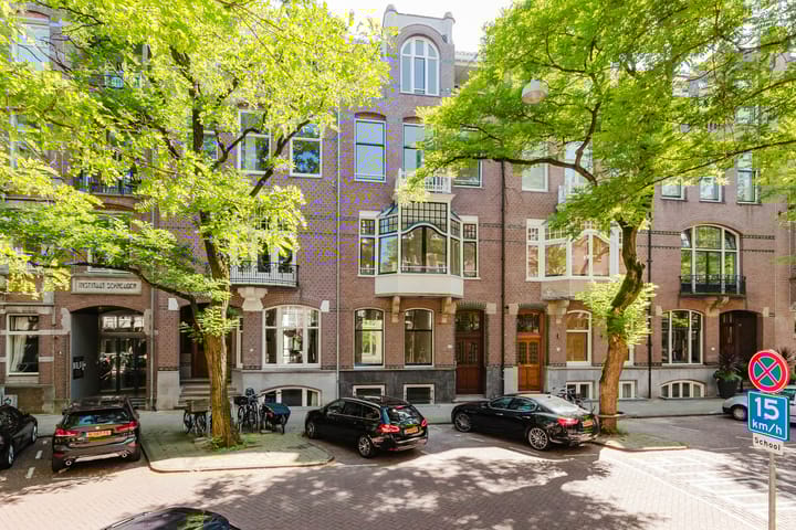 Foto 25 van Jan Luijkenstraat 23-B