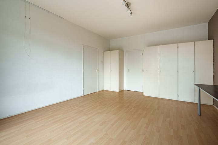 Foto 15 van Generaal Foulkesweg 305