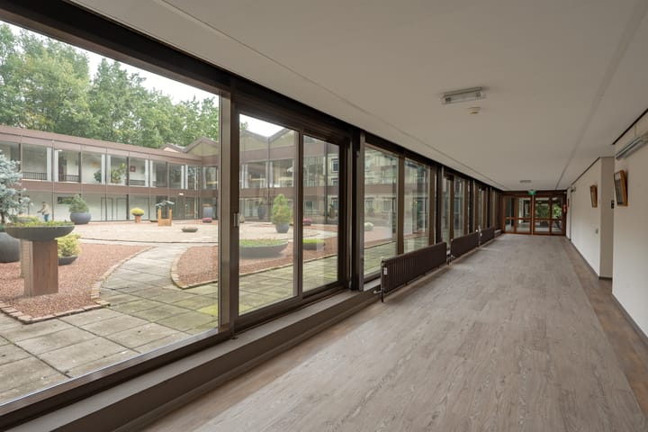 Foto 23 van Generaal Foulkesweg 305