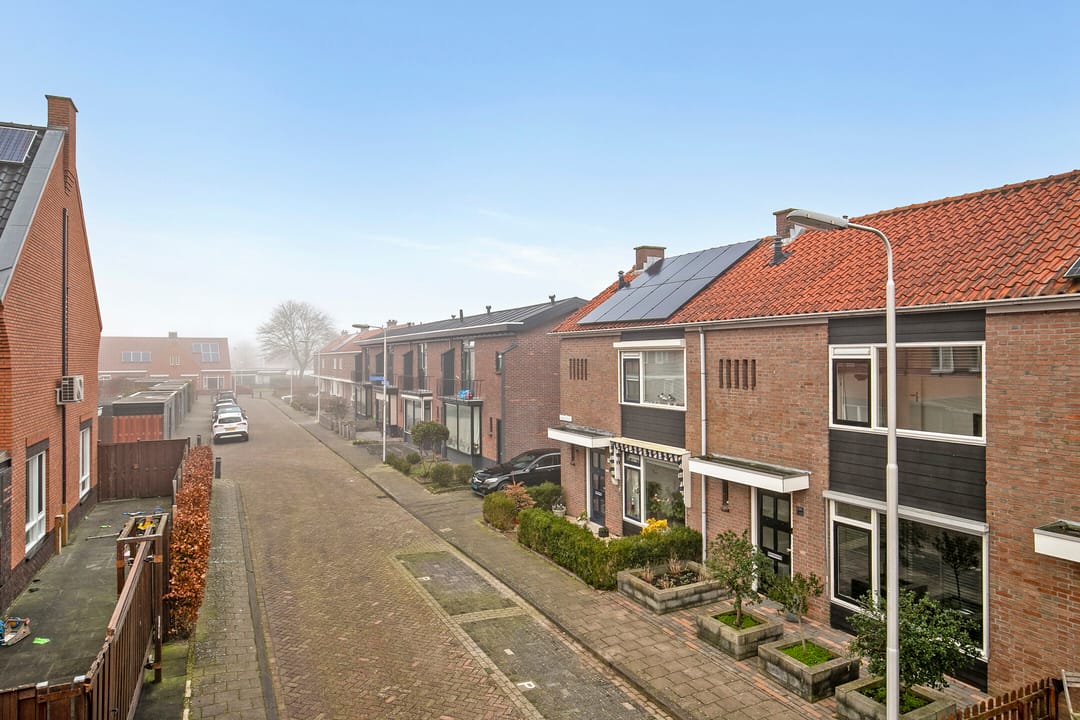 Foto 31 van Julianastraat 13-A