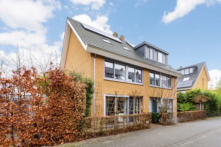 Foto 1 van Anton Koolhaasstraat 18