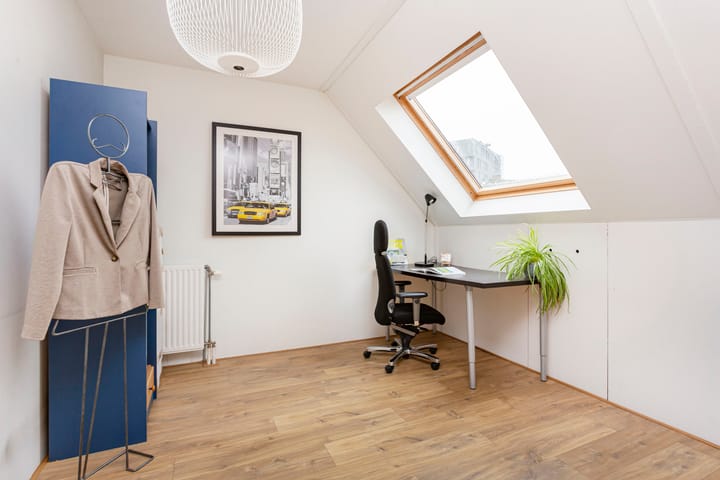 Foto 45 van Anton Koolhaasstraat 18