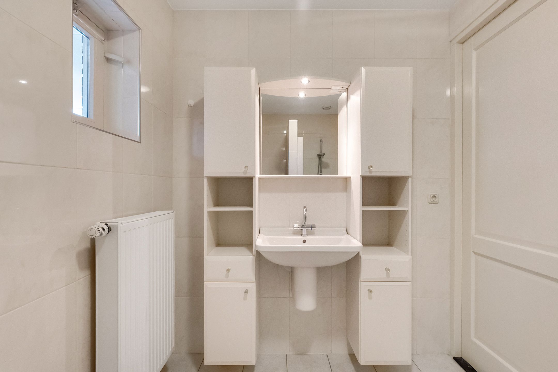 Photo 12 of Meander 34