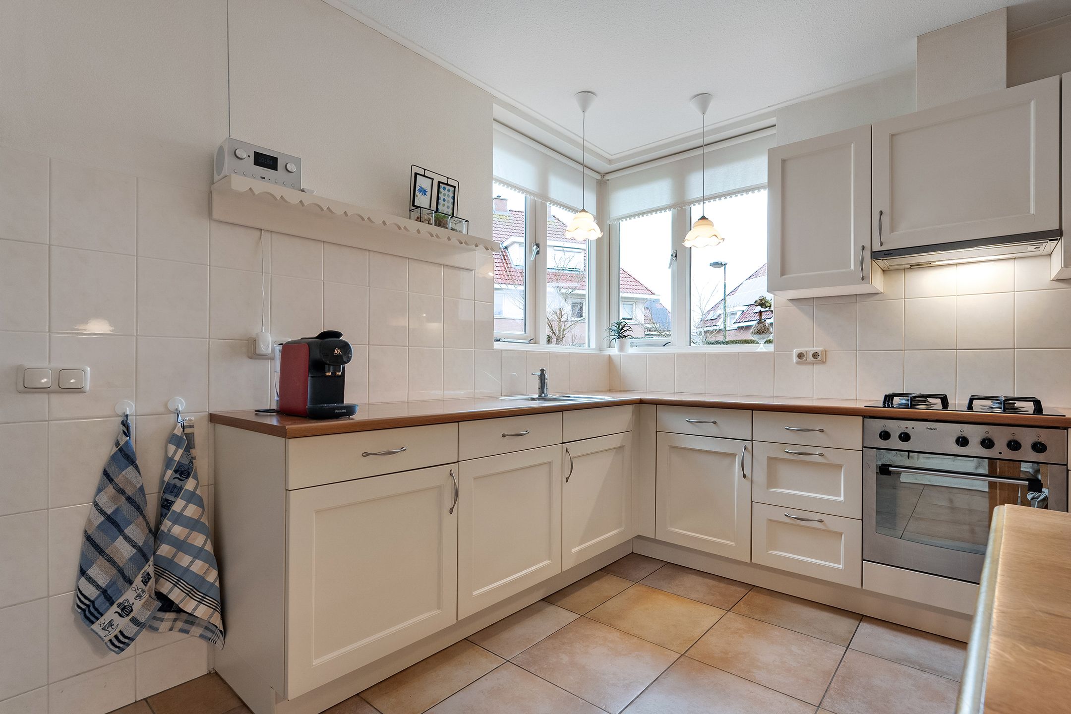 Photo 21 of Meander 34