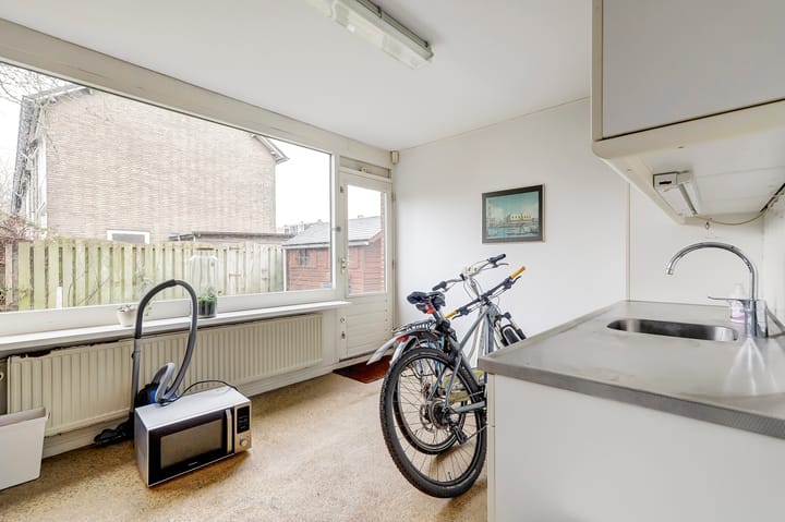 Photo 19 of Prins Bernhardlaan 79