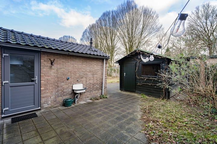 Foto 24 van van Mesdagweg 3