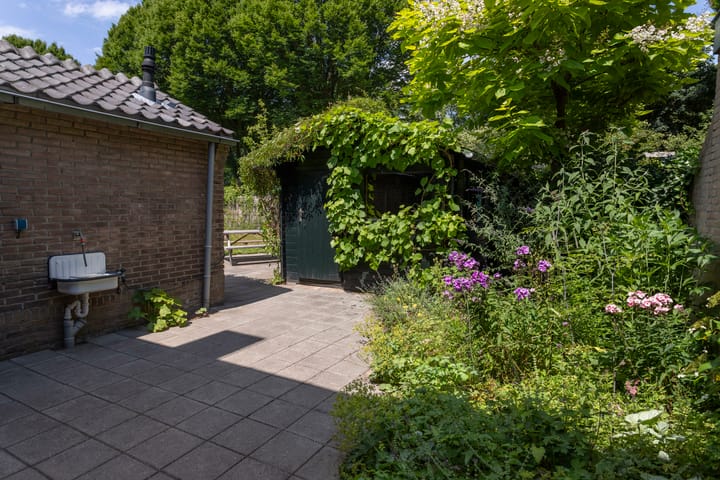 Foto 25 van van Mesdagweg 3