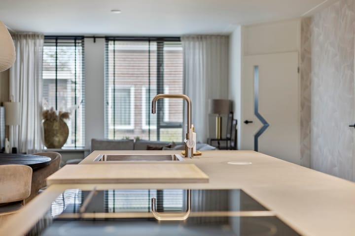 Foto 16 van Teeuwenweg 5