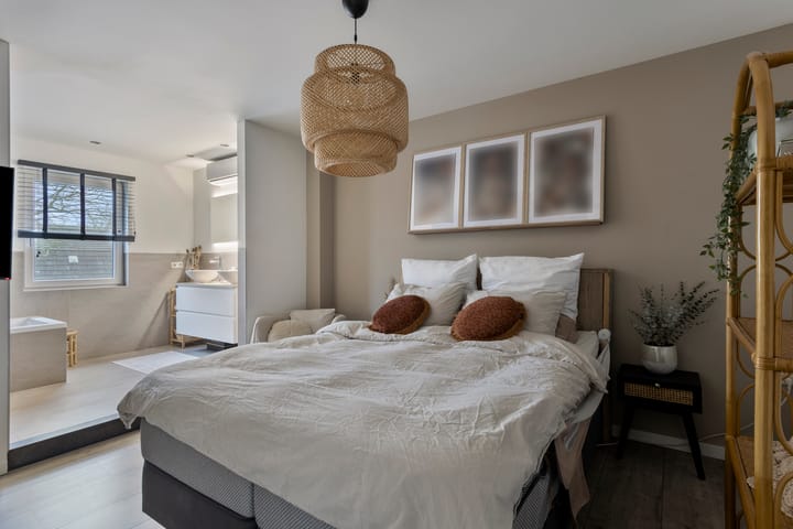 Foto 19 van Teeuwenweg 5