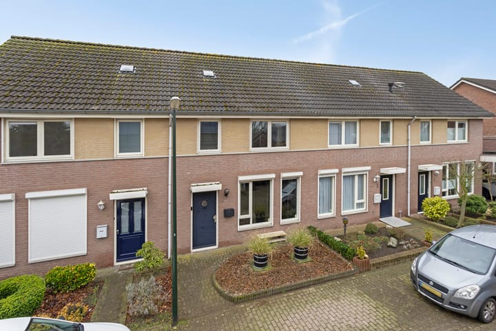 Foto 40 van Teeuwenweg 5