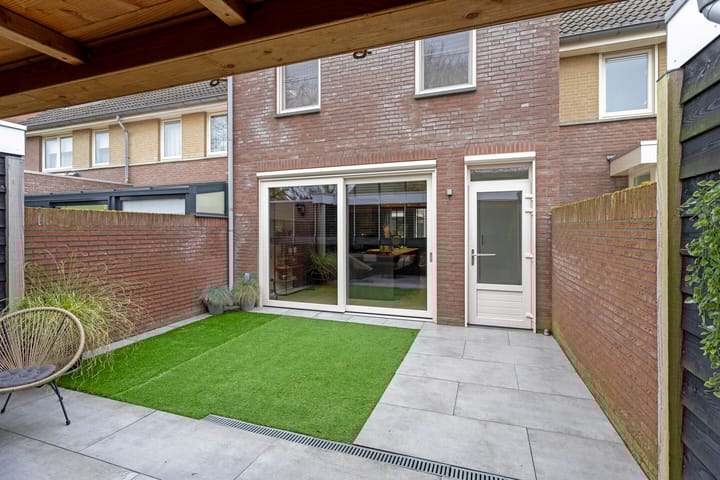 Foto 32 van Teeuwenweg 5