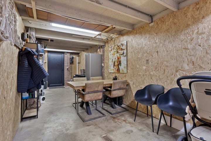 Foto 35 van Teeuwenweg 5