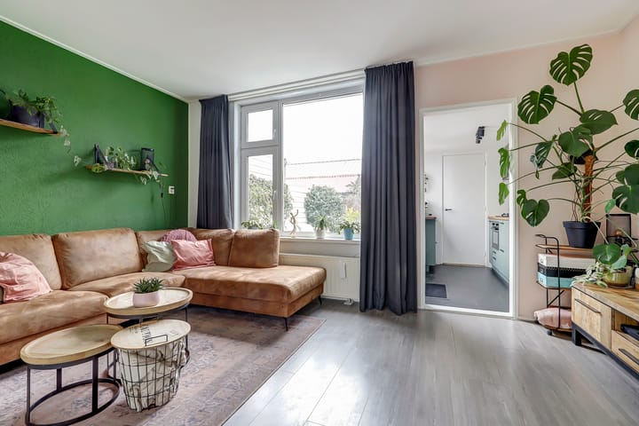 Foto 6 van Emmastraat 13