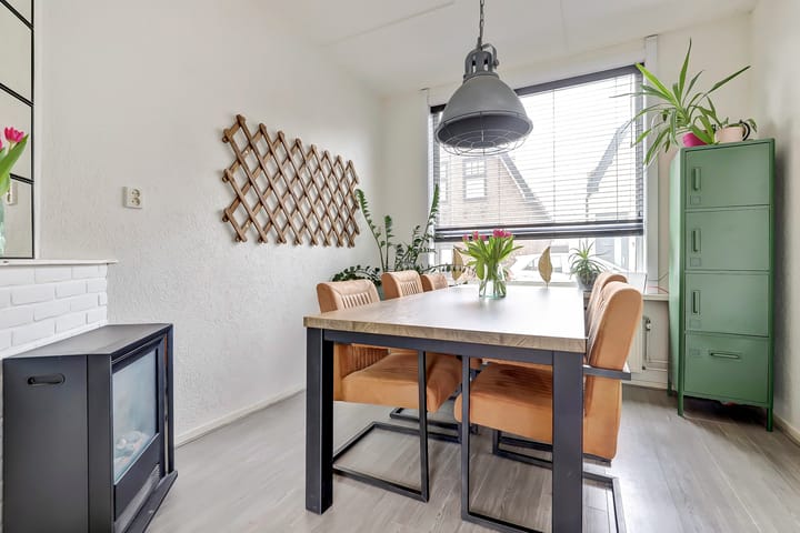 Foto 10 van Emmastraat 13