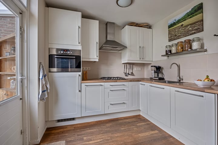 Foto 19 van Essenstraat 5