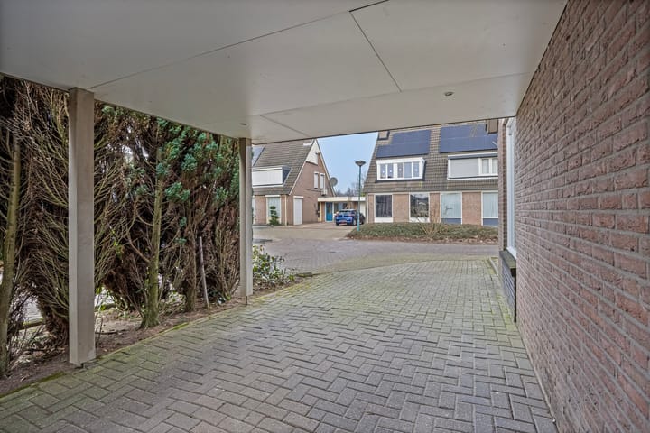 Foto 41 van Essenstraat 5