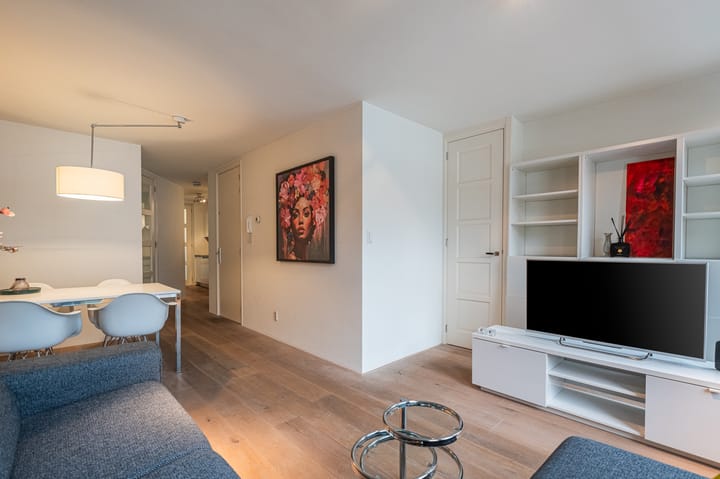 Foto 7 van Albert Cuypstraat 204-3