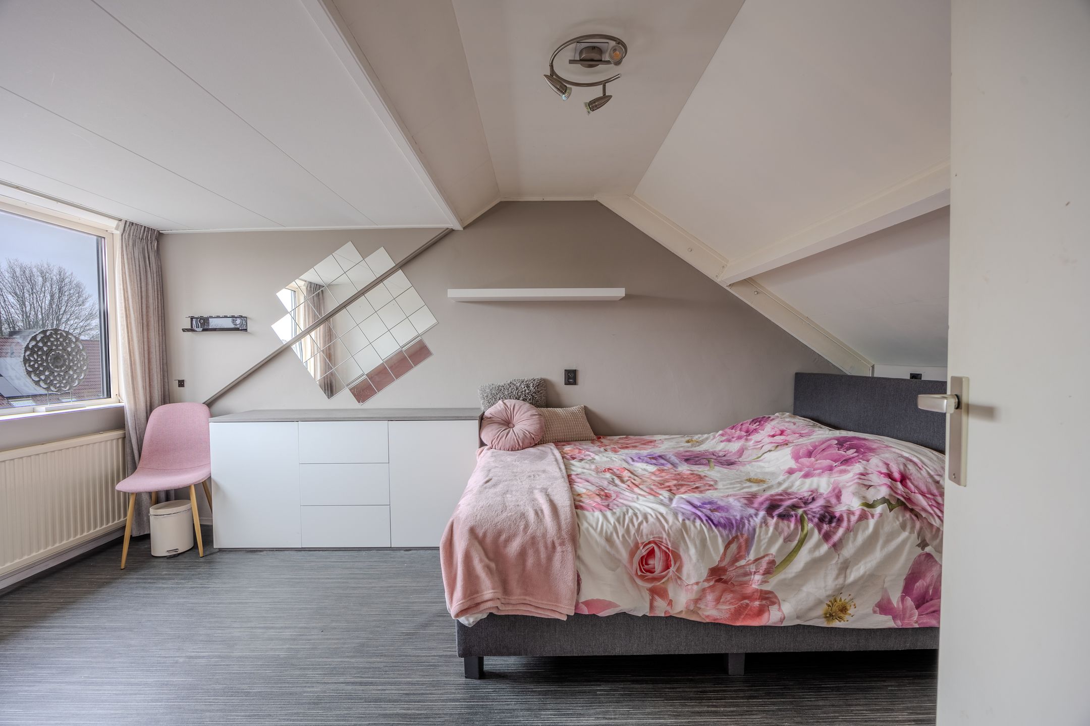 Foto 33 van Pitrus 17