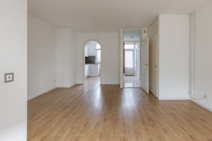 Foto 6 van Bredaweg 51