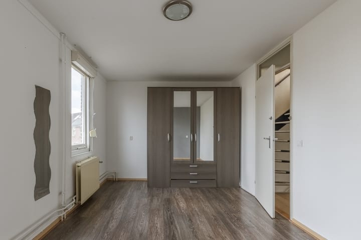 Foto 18 van Bredaweg 51