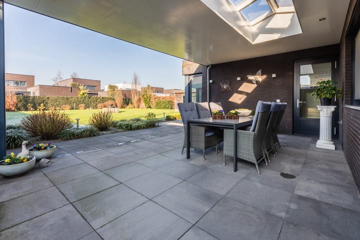 Foto 38 van Hoessenboslaan 44-A