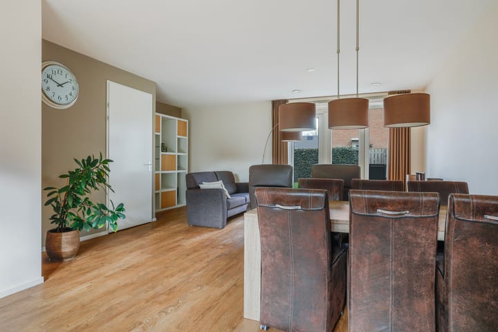 Photo 6 of Snavelbiesstraat 11