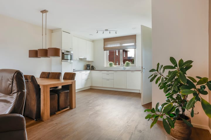 Photo 8 of Snavelbiesstraat 11