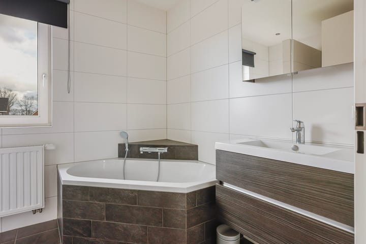 Photo 14 of Snavelbiesstraat 11