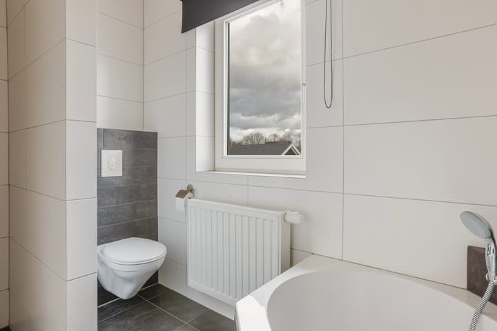 Photo 15 of Snavelbiesstraat 11