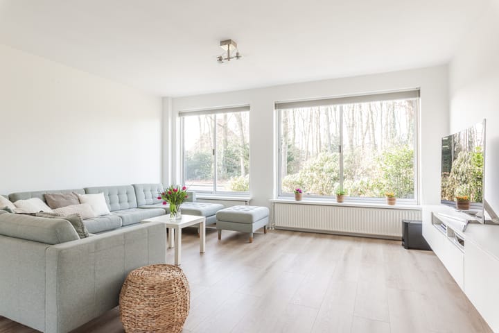 Photo 2 of Van Strijlandweg 35