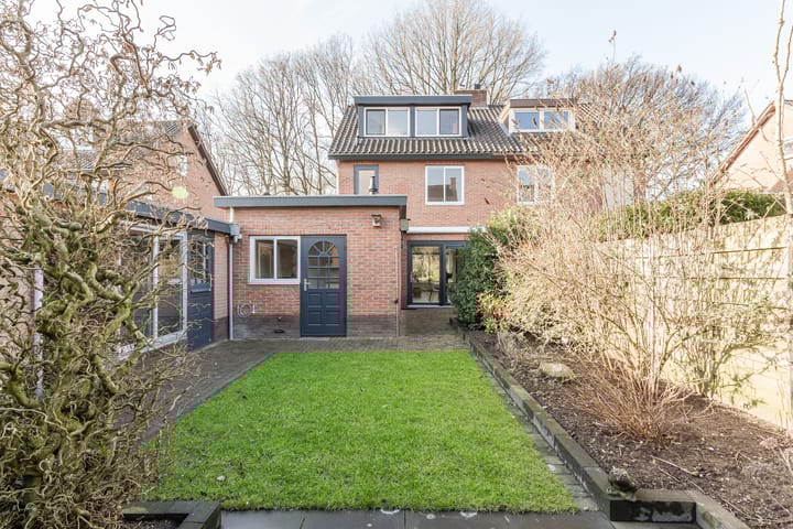 Photo 31 of Van Strijlandweg 35