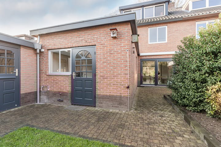 Photo 33 of Van Strijlandweg 35