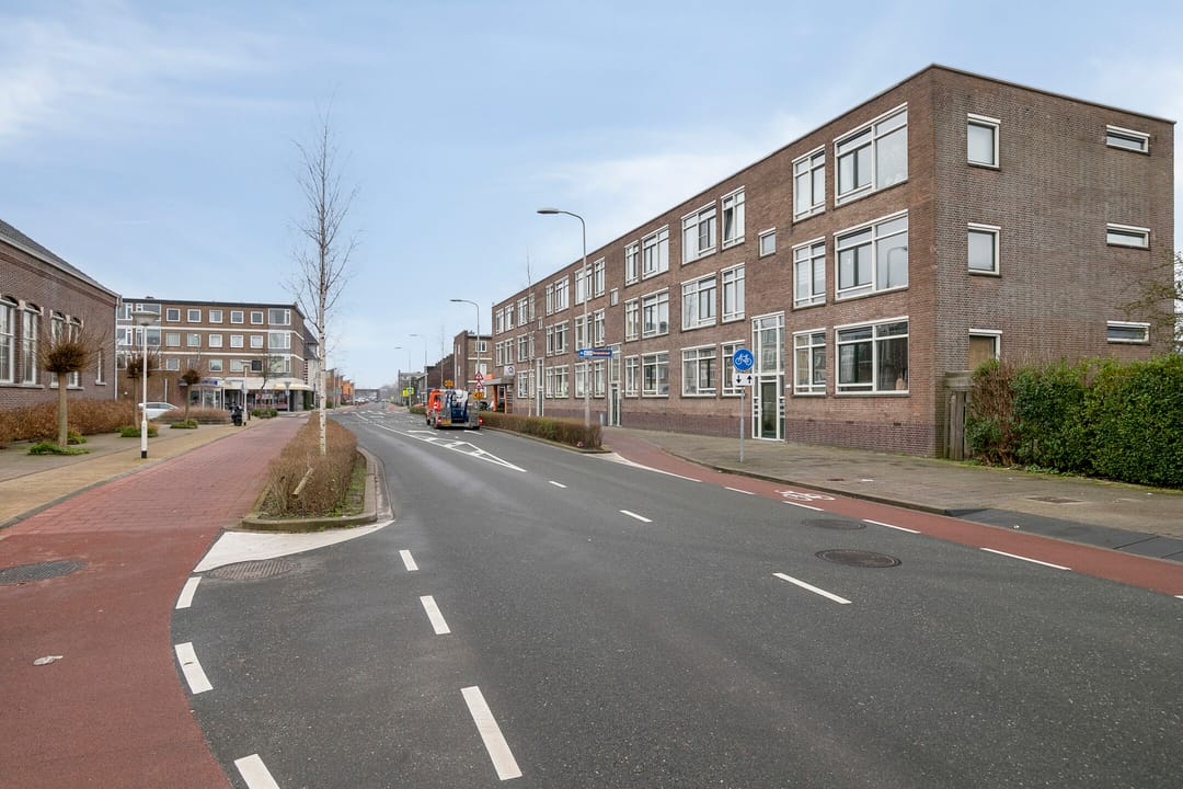 Photo 28 of Karel Doormanlaan 53