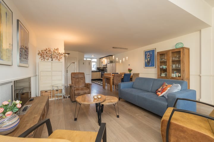 Foto 13 van Stationsweg 83