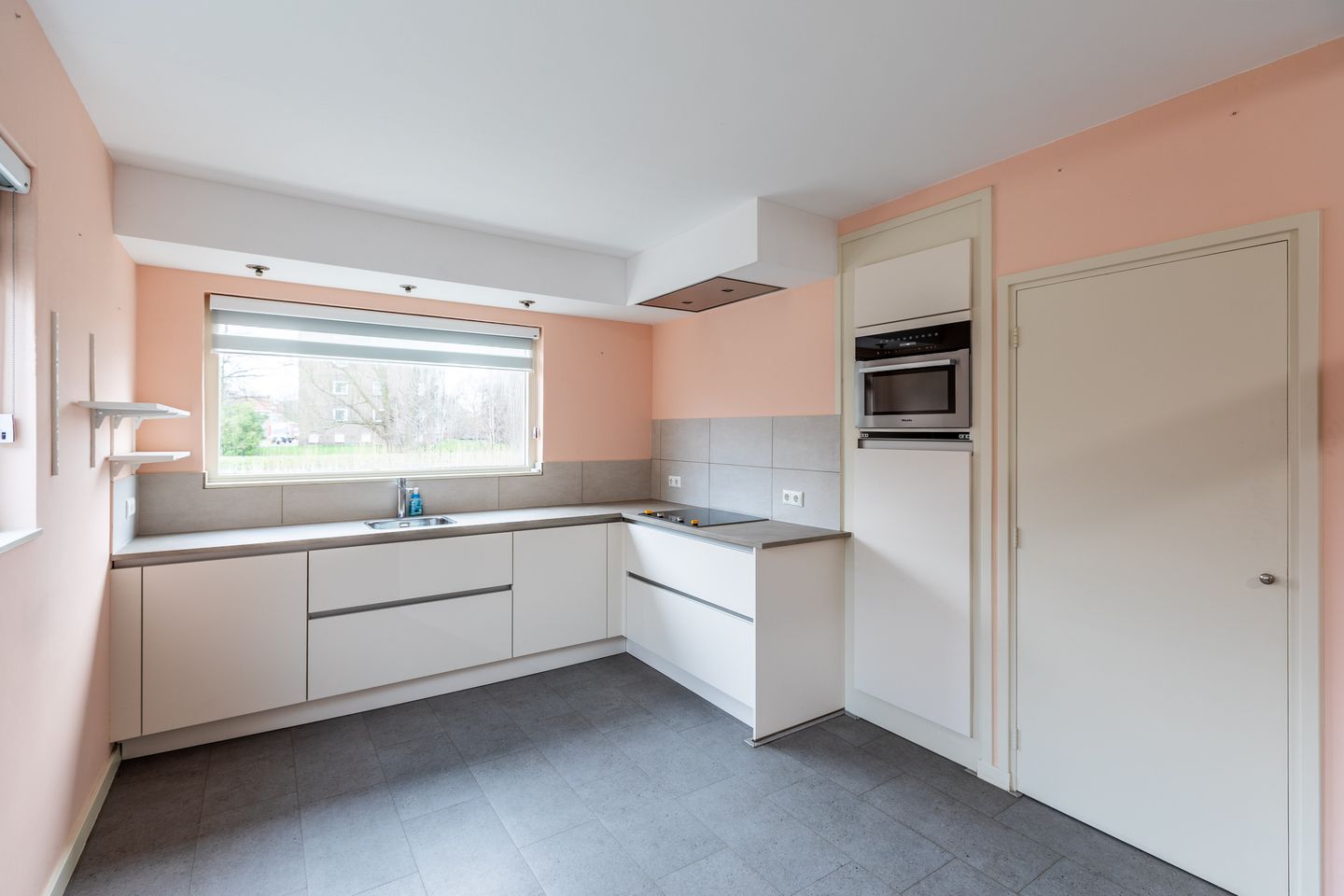 Photo 10 of Sionsweg 26